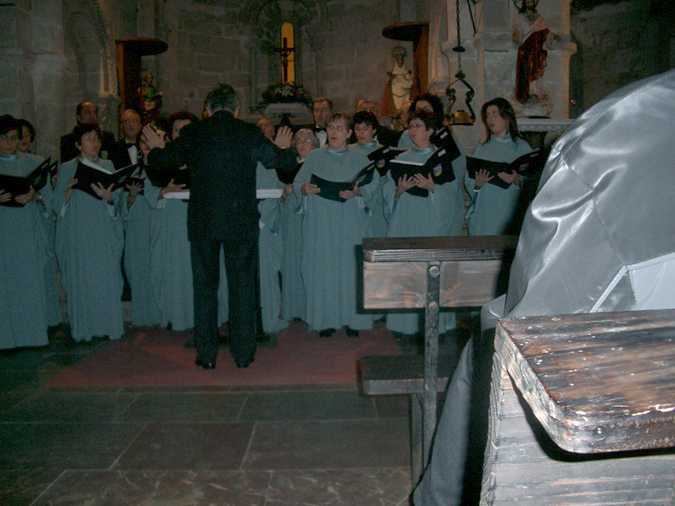 Actuación del Coro Peña Santa-1