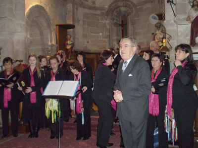 XI Ciclo de Conciertos de Navidad en Villanueva (Ev101_Saludando.jpg)