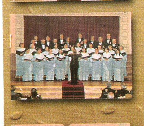 Nuestro Coro canta en el Salón Regio del Círculo de las Artes de Lugo